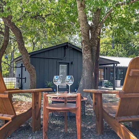 Villa Relaxing Alpaca Ranch Mins From Downtown Wimberley Extérieur photo