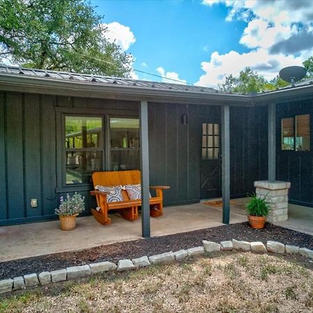 Villa Relaxing Alpaca Ranch Mins From Downtown Wimberley Extérieur photo