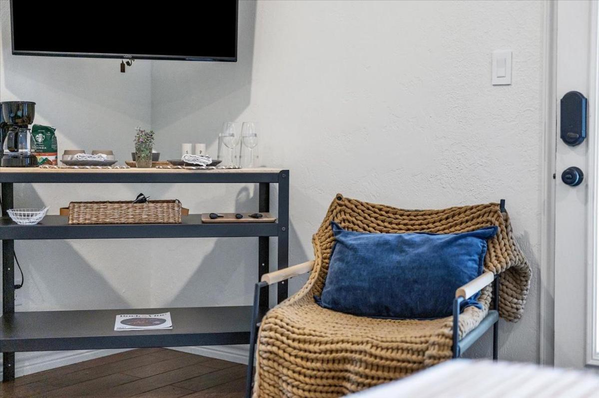 Villa Relaxing Alpaca Ranch Mins From Downtown Wimberley Extérieur photo