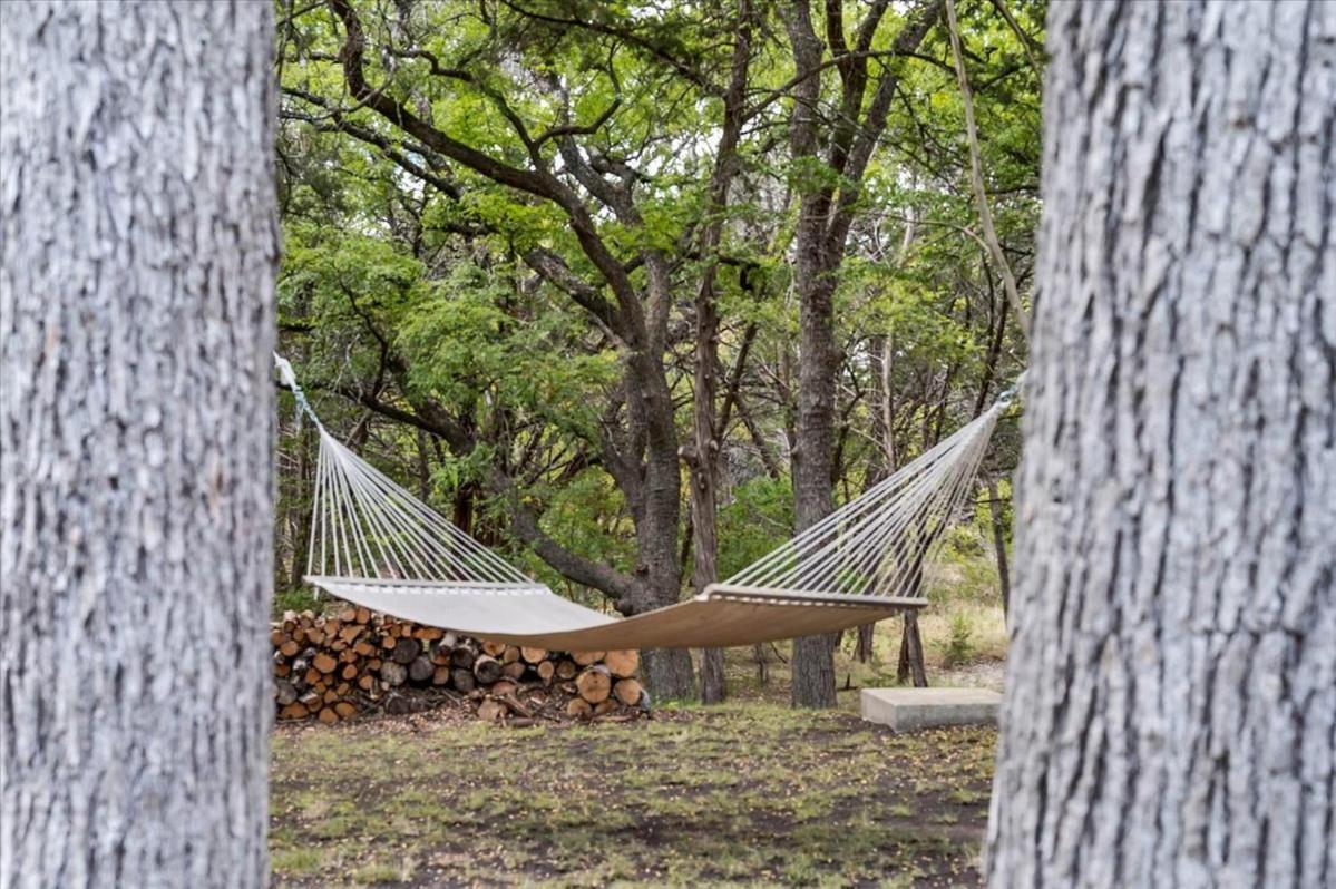 Villa Relaxing Alpaca Ranch Mins From Downtown Wimberley Extérieur photo